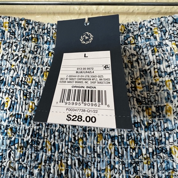 Universal Thread Blue Floral Two Piece Set - Top and Skirt - Picture 9 of 11